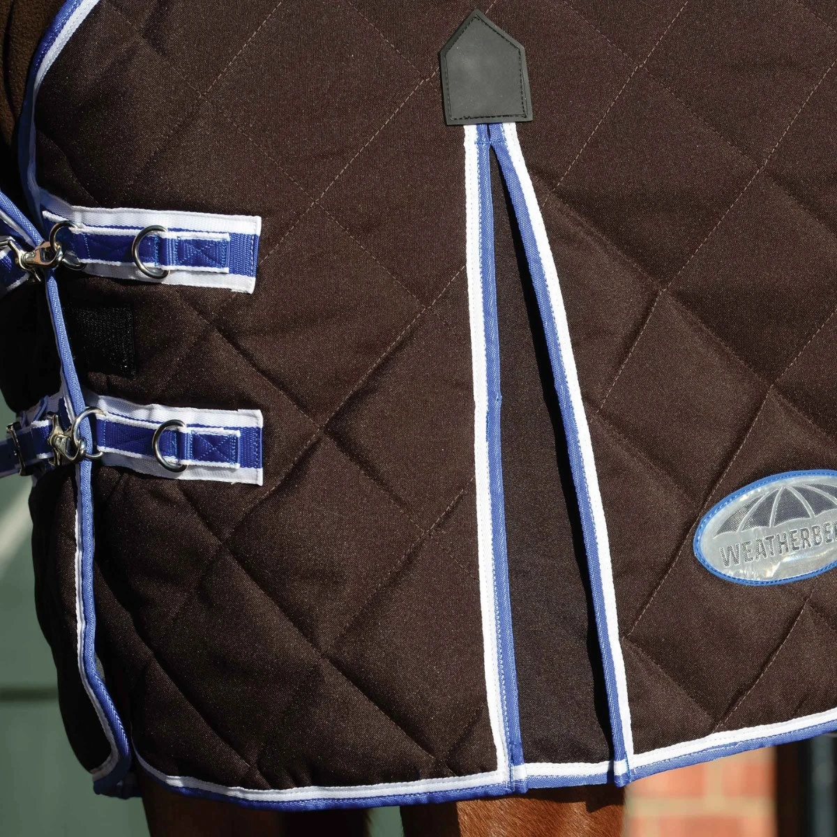 Weatherbeeta ComfiTec Diamond Stable Rug Detach Neck 350g Heavy (Charcoal) - Image 4