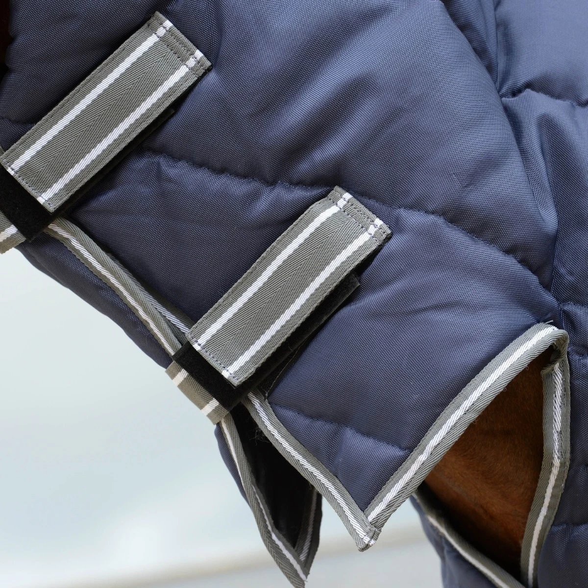 Weatherbeeta ComfiTec PP Channel II Stable Rug Combo 360g Heavy (Blue/Grey/White) - Image 8