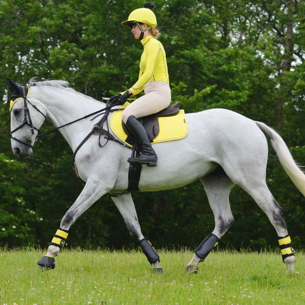 Woof Wear Close Contact Saddle Cloth (Sunshine Yellow) - Image 2