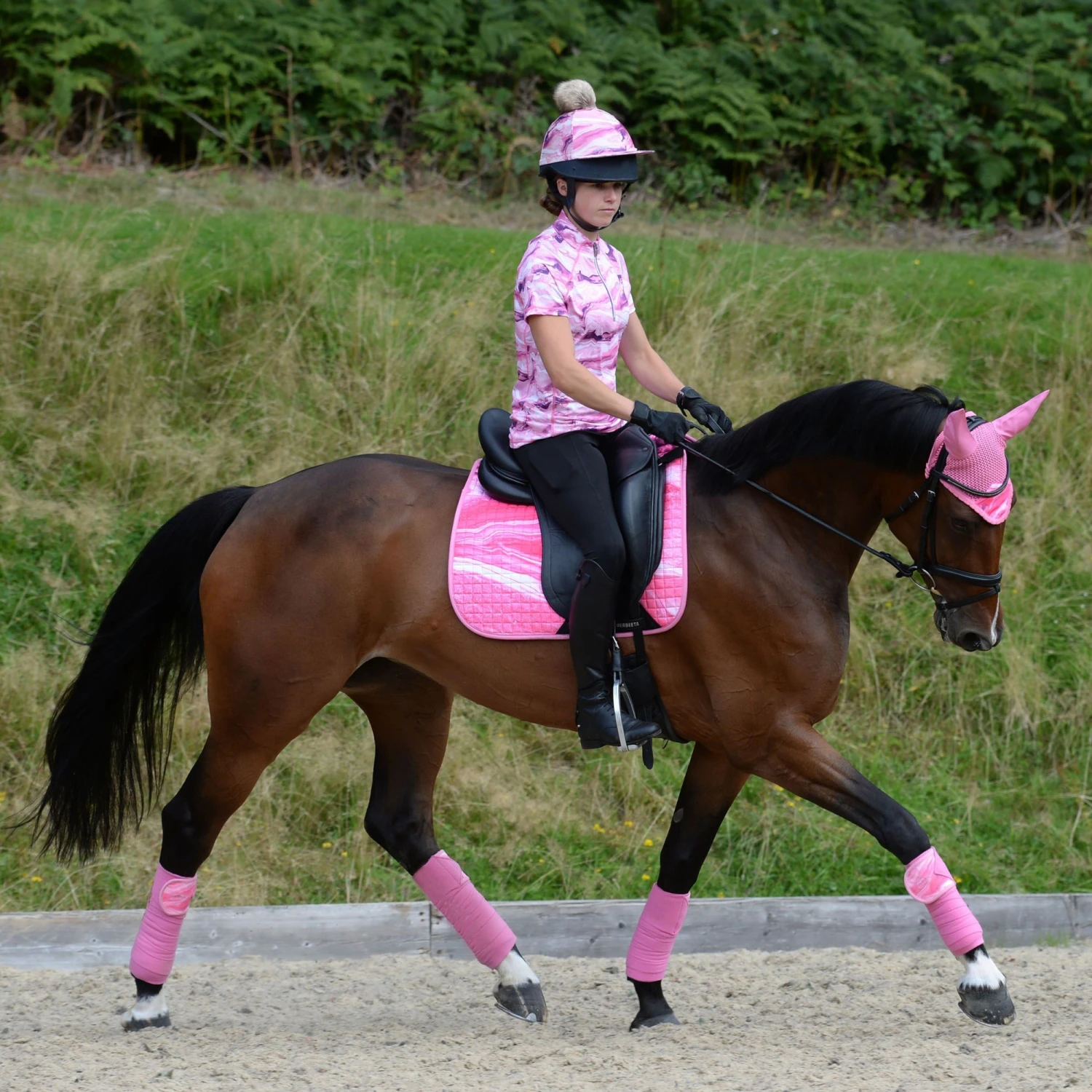 Weatherbeeta Prime Marble Dressage Saddle Pad (Pink Swirl Marble Print) - Image 3
