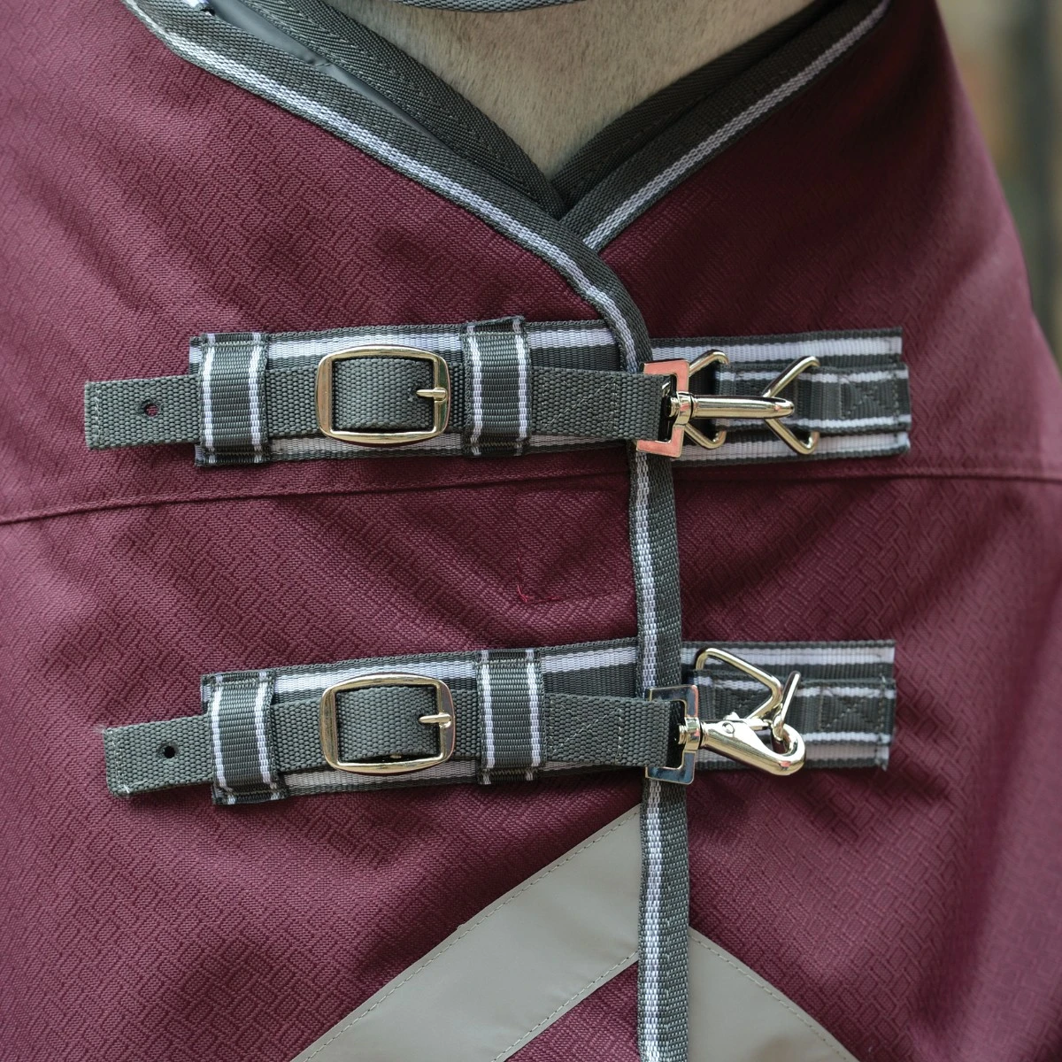 Weatherbeeta Comfitec Plus Dynamic Ii Detach-A-Neck 360g Heavy (Maroon/Grey/White) - Image 4